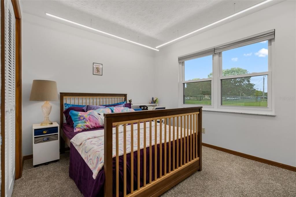 En Venta: $874,900 (3 camas, 2 baños, 2790 Pies cuadrados)