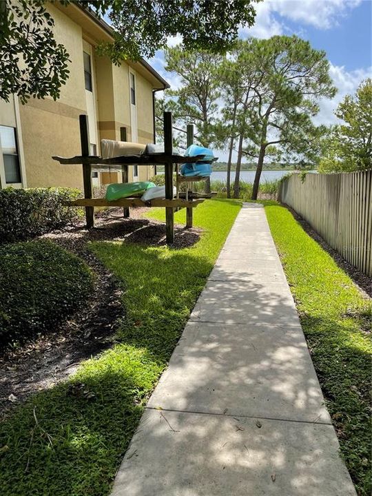 For Rent: $1,975 (2 beds, 2 baths, 1018 Square Feet)