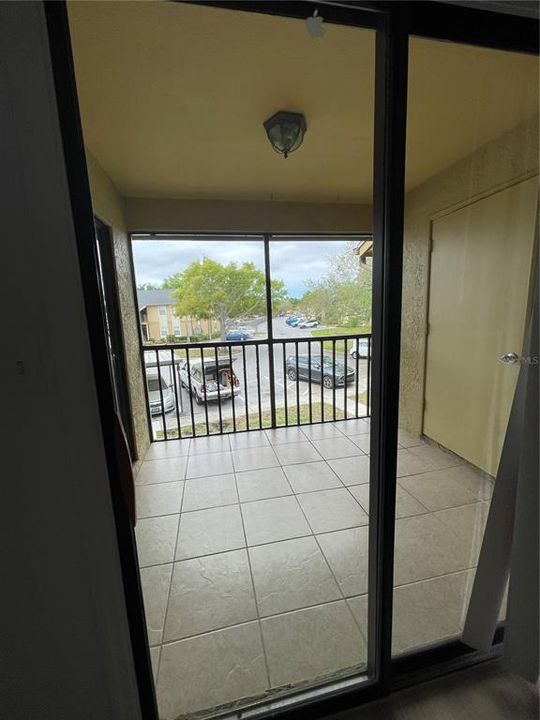 For Rent: $1,975 (2 beds, 2 baths, 1018 Square Feet)