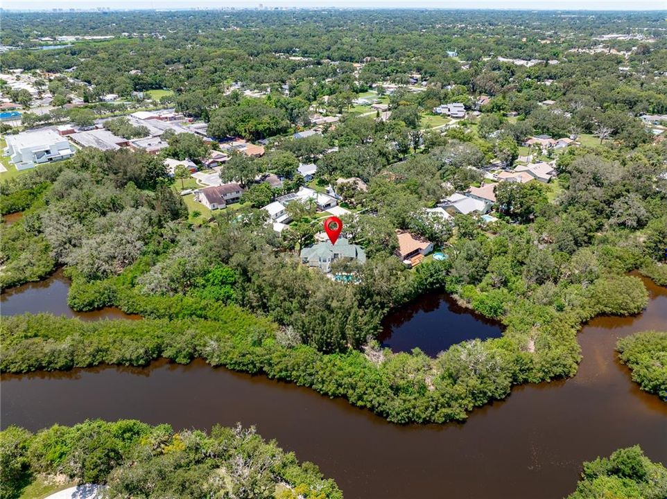 En Venta: $975,000 (4 camas, 3 baños, 2802 Pies cuadrados)