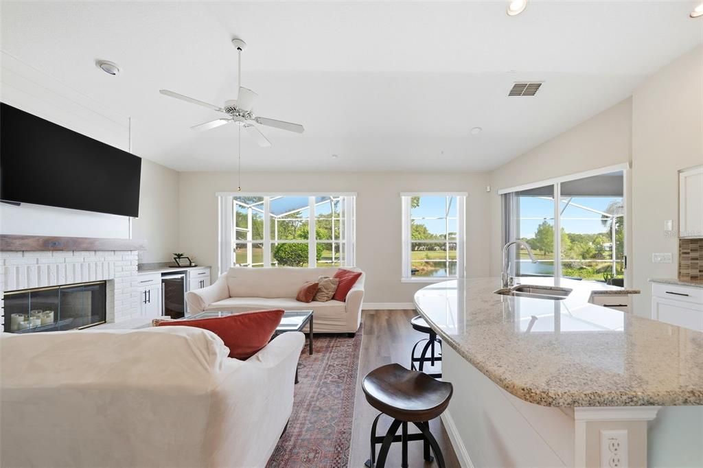 Active With Contract: $515,000 (3 beds, 2 baths, 2089 Square Feet)
