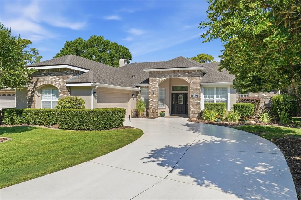 Active With Contract: $515,000 (3 beds, 2 baths, 2089 Square Feet)