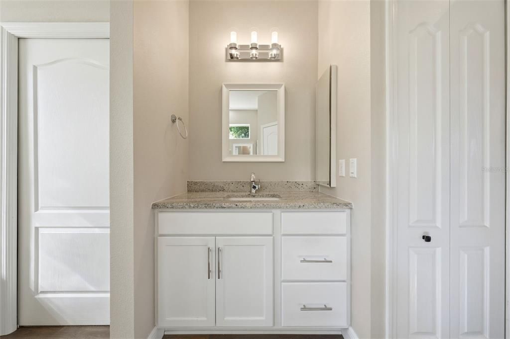 Active With Contract: $515,000 (3 beds, 2 baths, 2089 Square Feet)