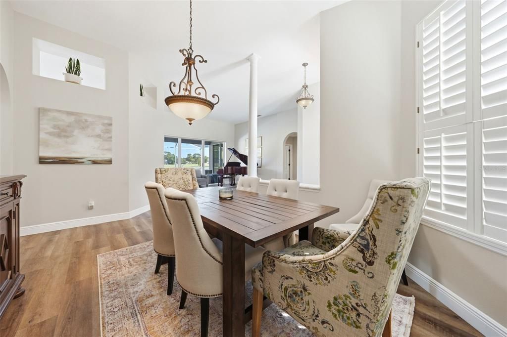Active With Contract: $515,000 (3 beds, 2 baths, 2089 Square Feet)