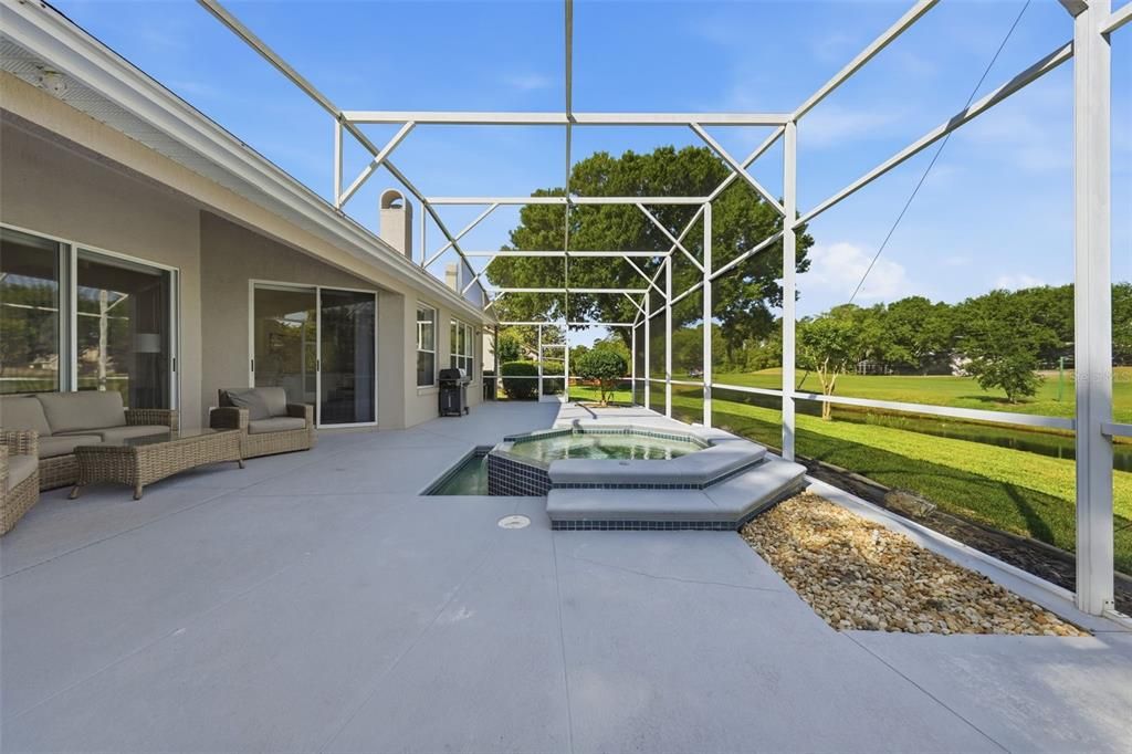 Active With Contract: $515,000 (3 beds, 2 baths, 2089 Square Feet)