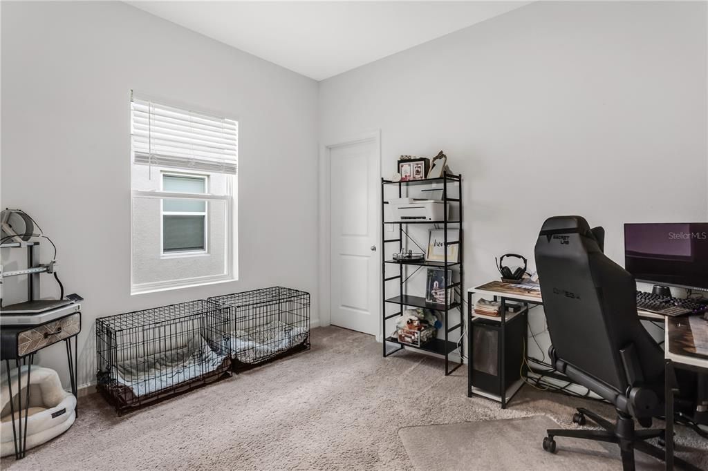 For Sale: $320,000 (3 beds, 2 baths, 1412 Square Feet)