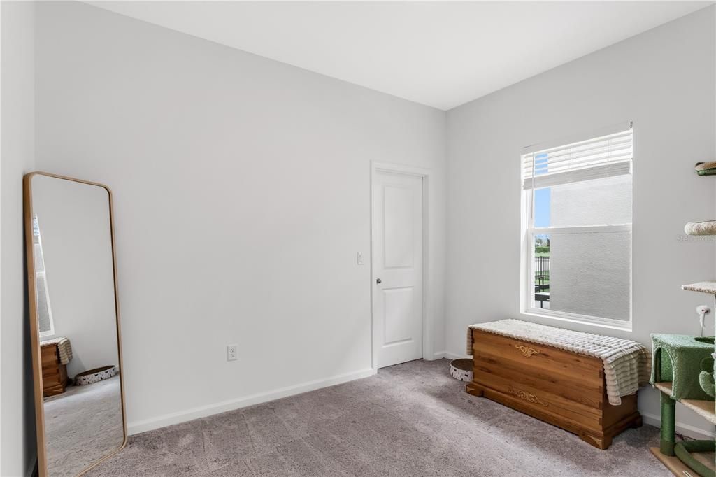 For Sale: $320,000 (3 beds, 2 baths, 1412 Square Feet)