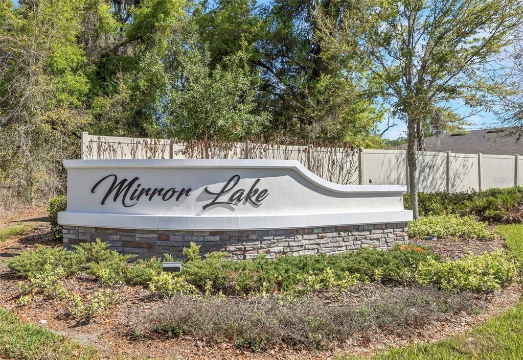 Active With Contract: $534,900 (4 beds, 3 baths, 2328 Square Feet)