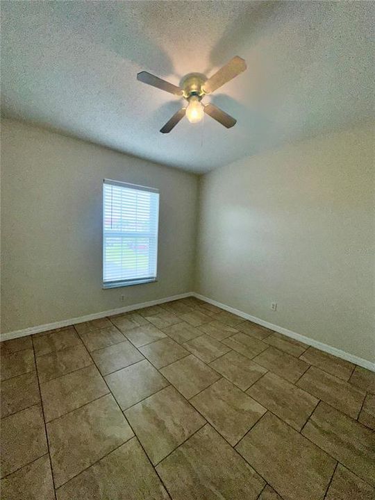 En Renta: $1,599 (3 camas, 2 baños, 1136 Pies cuadrados)