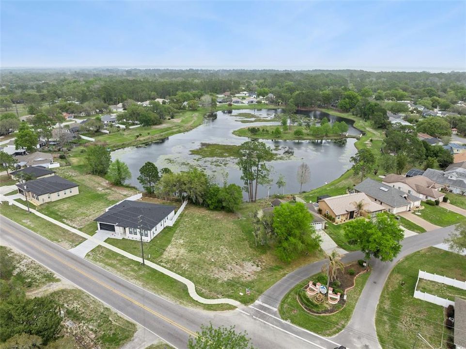 На продажу: $70,000 (0.23 acres)