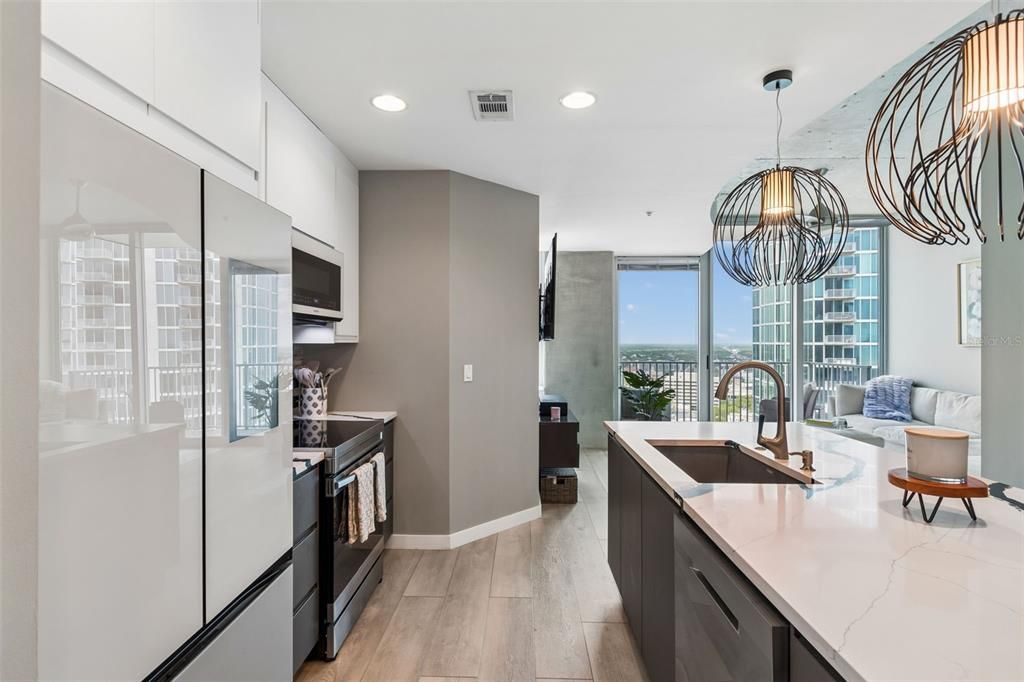 Activo con contrato: $439,000 (1 camas, 1 baños, 714 Pies cuadrados)