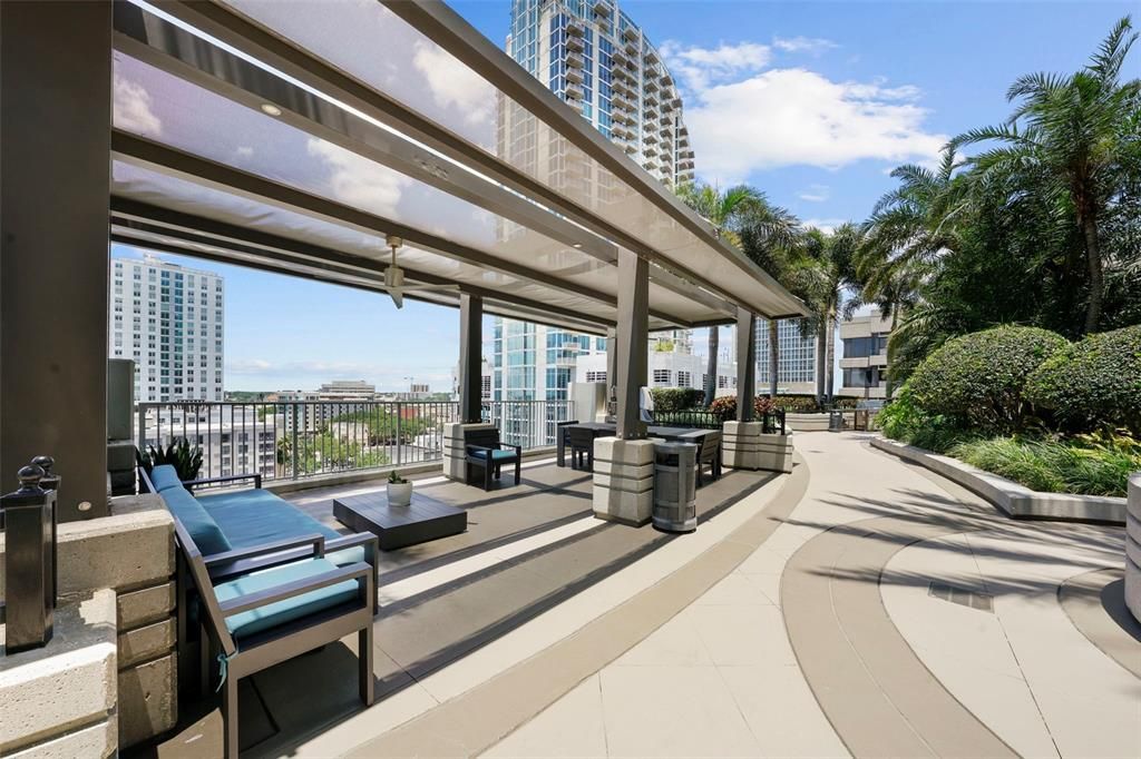 Activo con contrato: $439,000 (1 camas, 1 baños, 714 Pies cuadrados)