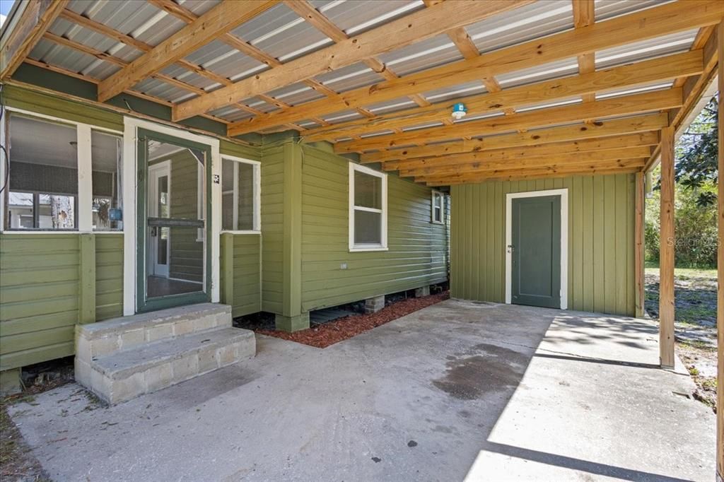 For Sale: $139,966 (2 beds, 2 baths, 1000 Square Feet)