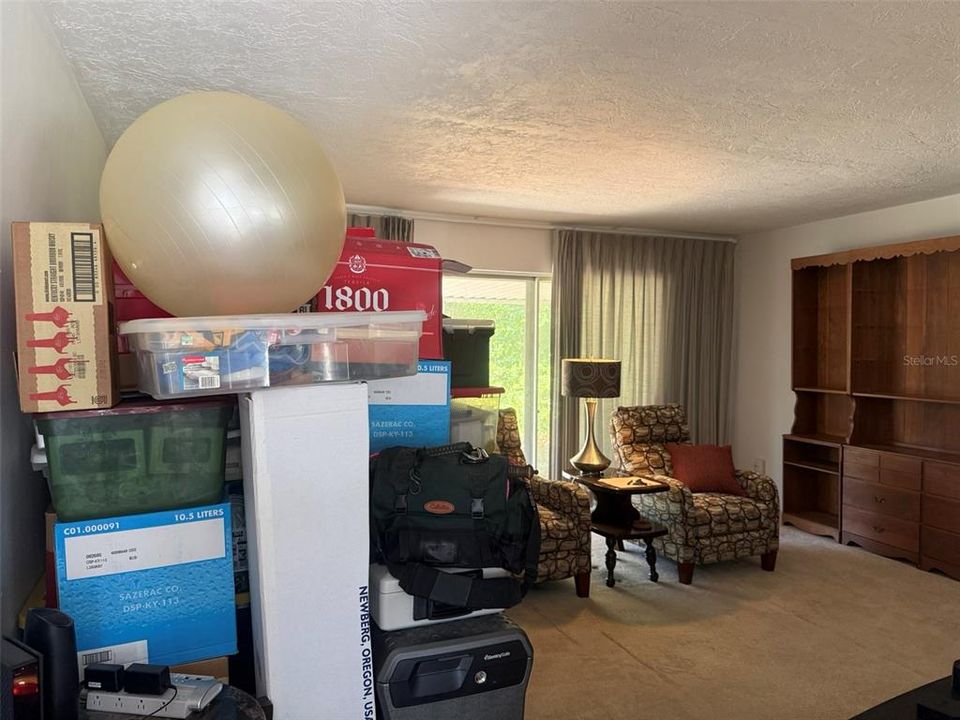 Activo con contrato: $290,000 (2 camas, 2 baños, 912 Pies cuadrados)