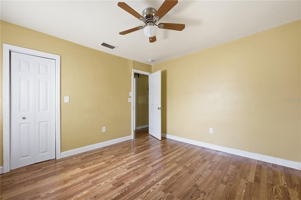 En Venta: $265,000 (3 camas, 1 baños, 1104 Pies cuadrados)