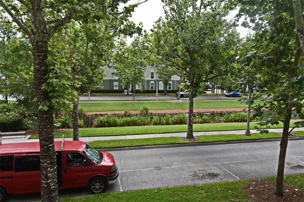 For Sale: $459,000 (2 beds, 2 baths, 1476 Square Feet)