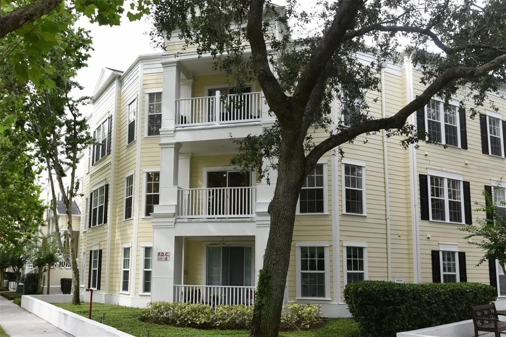 For Sale: $459,000 (2 beds, 2 baths, 1476 Square Feet)