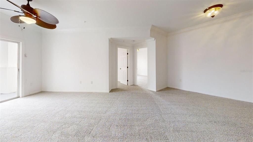 For Sale: $459,000 (2 beds, 2 baths, 1476 Square Feet)