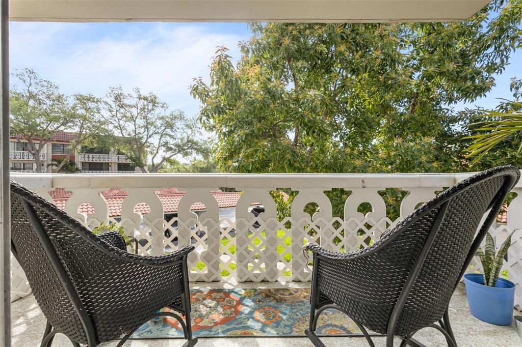 На продажу: $180,000 (2 спален, 2 ванн, 1200 Квадратных фут)