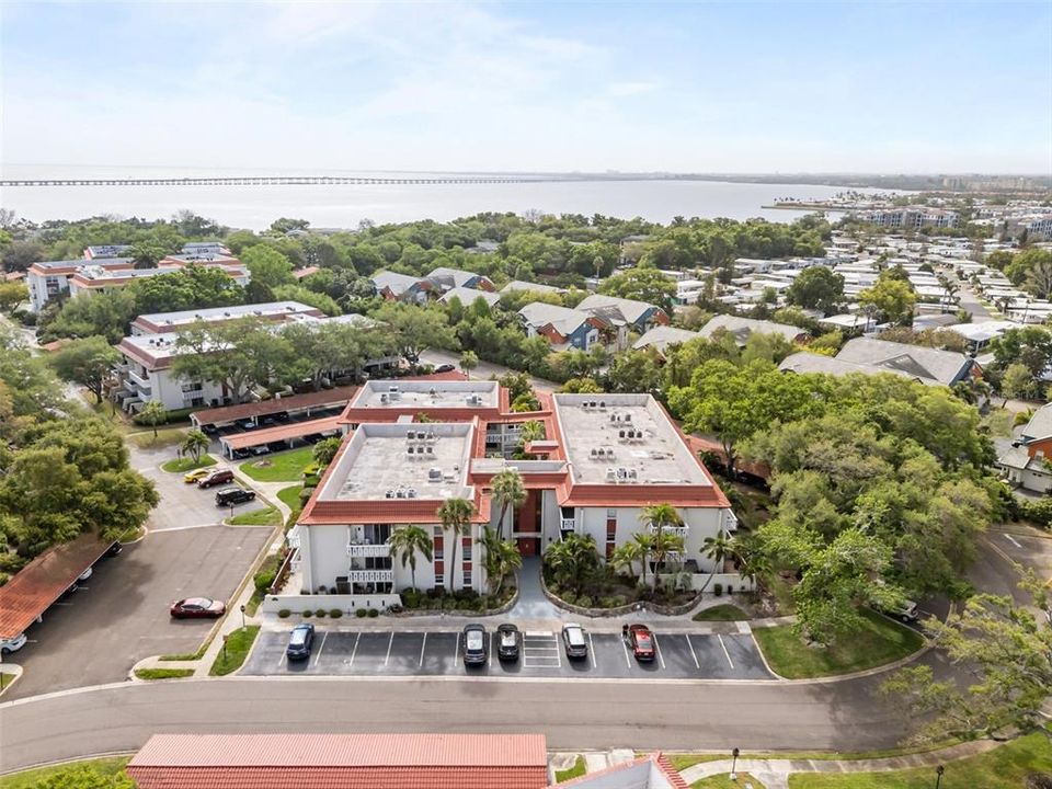 На продажу: $180,000 (2 спален, 2 ванн, 1200 Квадратных фут)