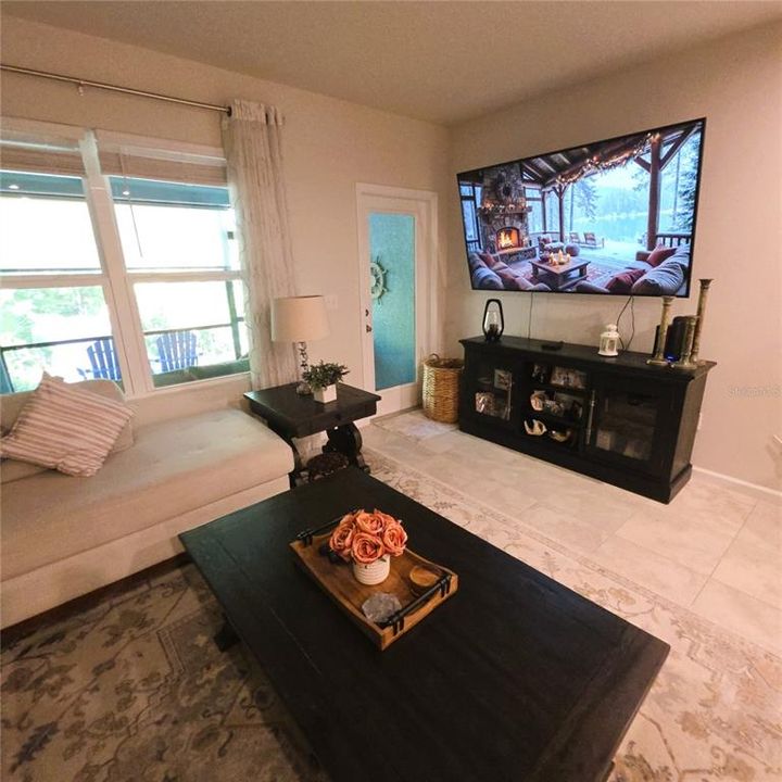 En Venta: $325,000 (3 camas, 2 baños, 1440 Pies cuadrados)