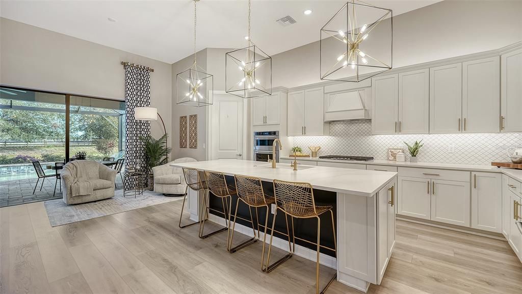 En Venta: $1,495,000 (4 camas, 4 baños, 3857 Pies cuadrados)