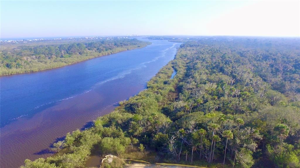 На продажу: $445,000 (0.15 acres)