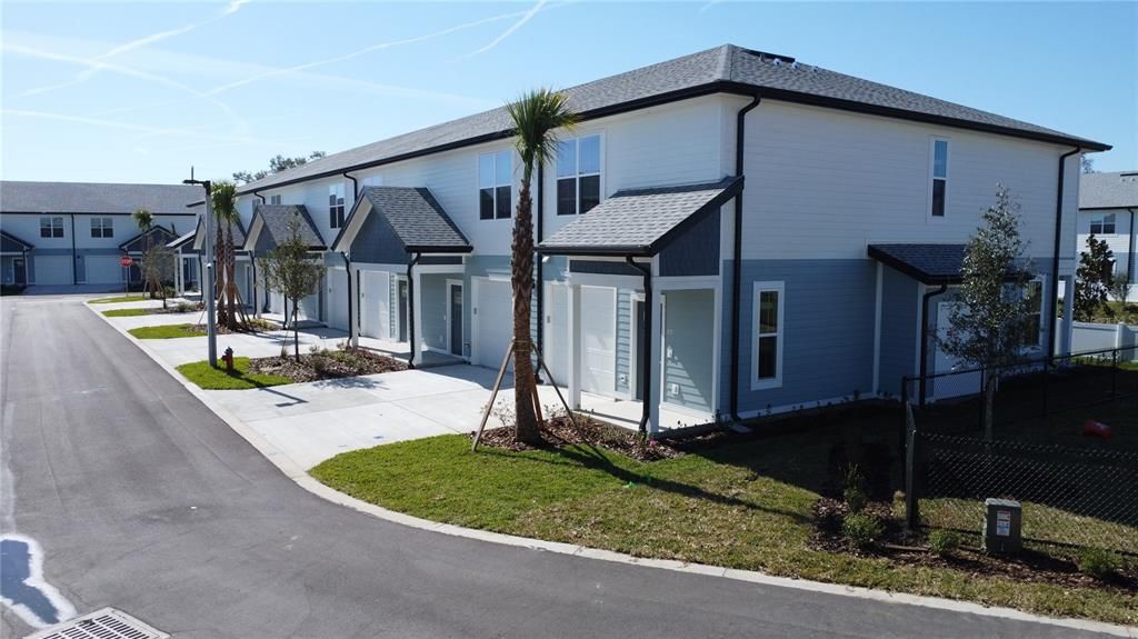 В аренду: $2,395 (3 спален, 2 ванн, 2139 Квадратных фут)