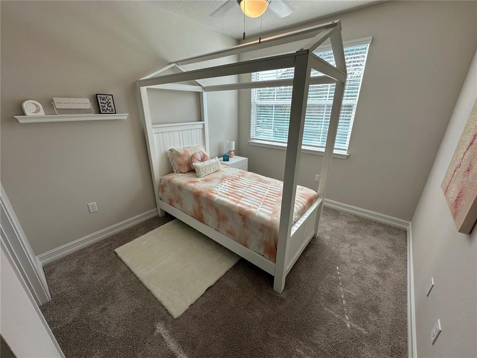 В аренду: $2,395 (3 спален, 2 ванн, 2139 Квадратных фут)