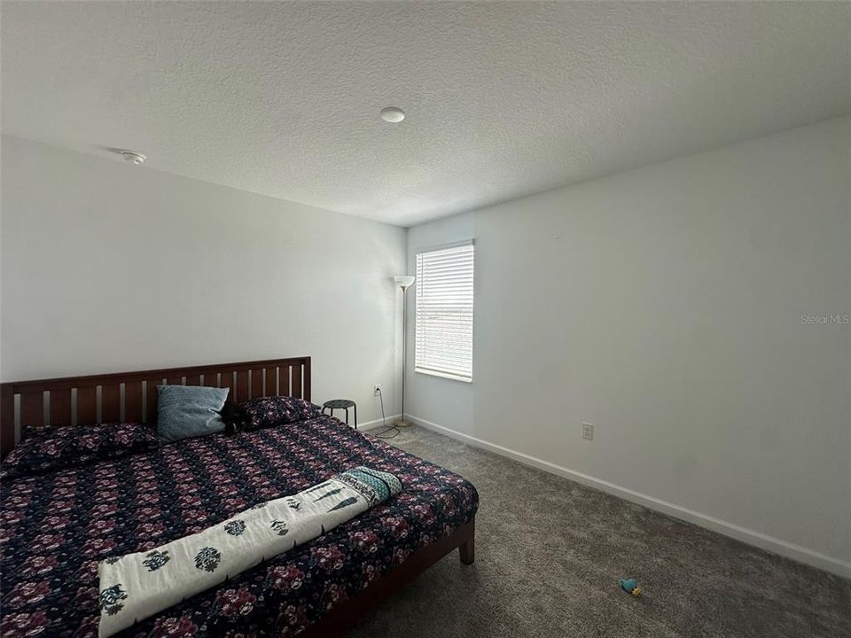 Active With Contract: $2,899 (5 beds, 2 baths, 2879 Square Feet)