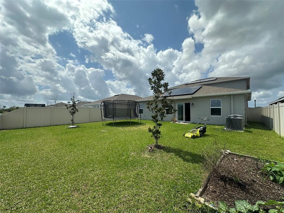 Active With Contract: $2,899 (5 beds, 2 baths, 2879 Square Feet)