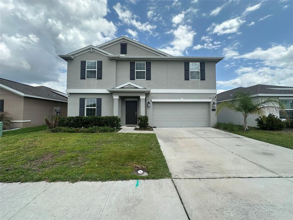 Active With Contract: $2,899 (5 beds, 2 baths, 2879 Square Feet)