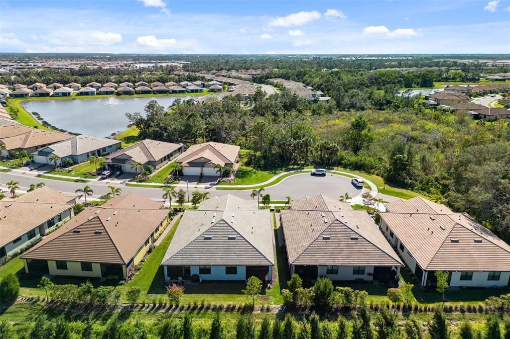 В аренду: $2,500 (2 спален, 2 ванн, 1515 Квадратных фут)