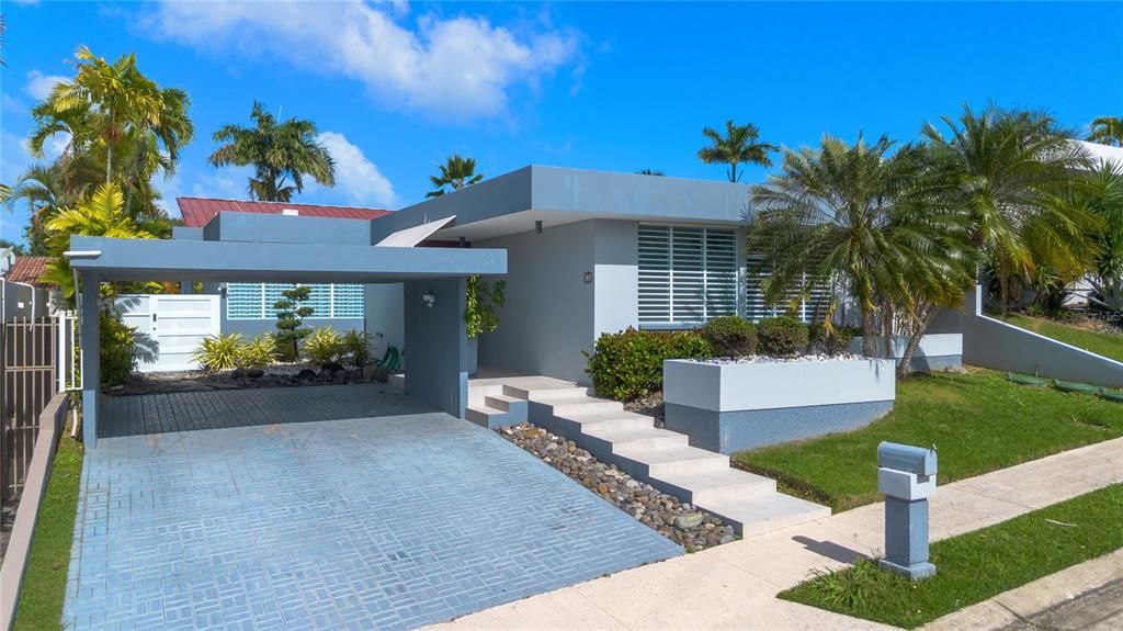 Activo con contrato: $1,195,000 (4 camas, 2 baños, 3132 Pies cuadrados)