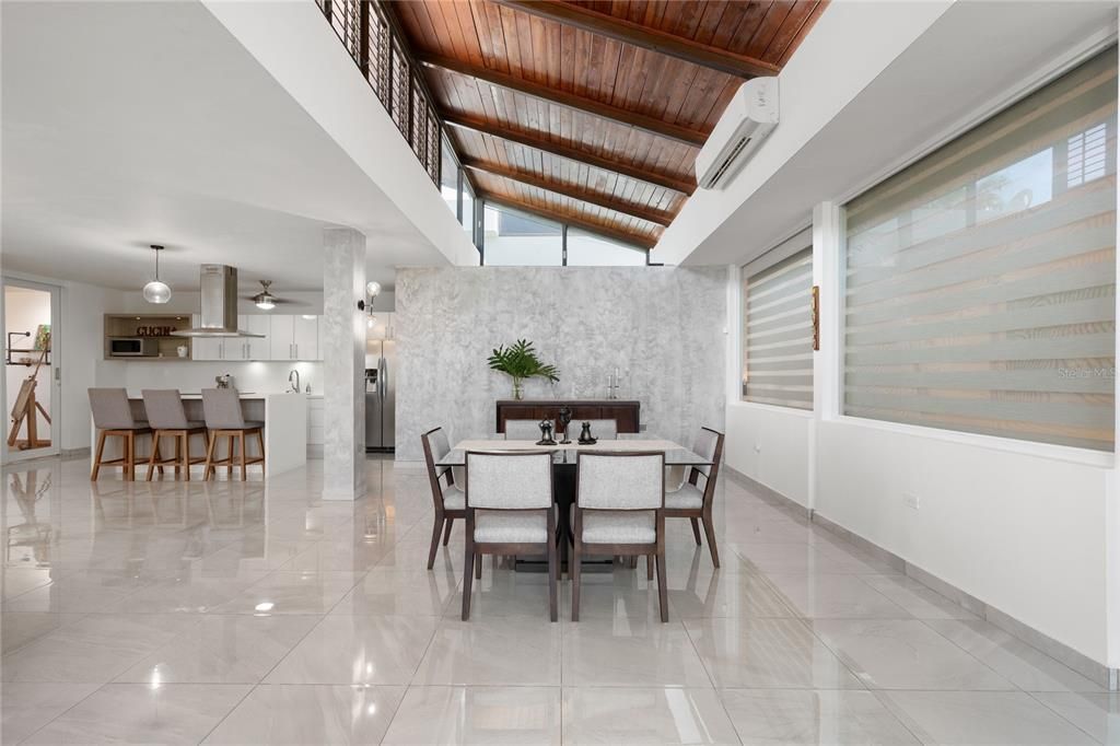 Activo con contrato: $1,195,000 (4 camas, 2 baños, 3132 Pies cuadrados)