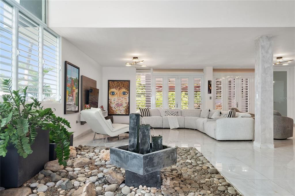 Activo con contrato: $1,195,000 (4 camas, 2 baños, 3132 Pies cuadrados)