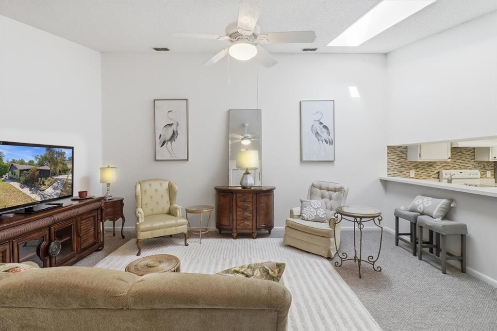 En Venta: $175,000 (2 camas, 2 baños, 1044 Pies cuadrados)