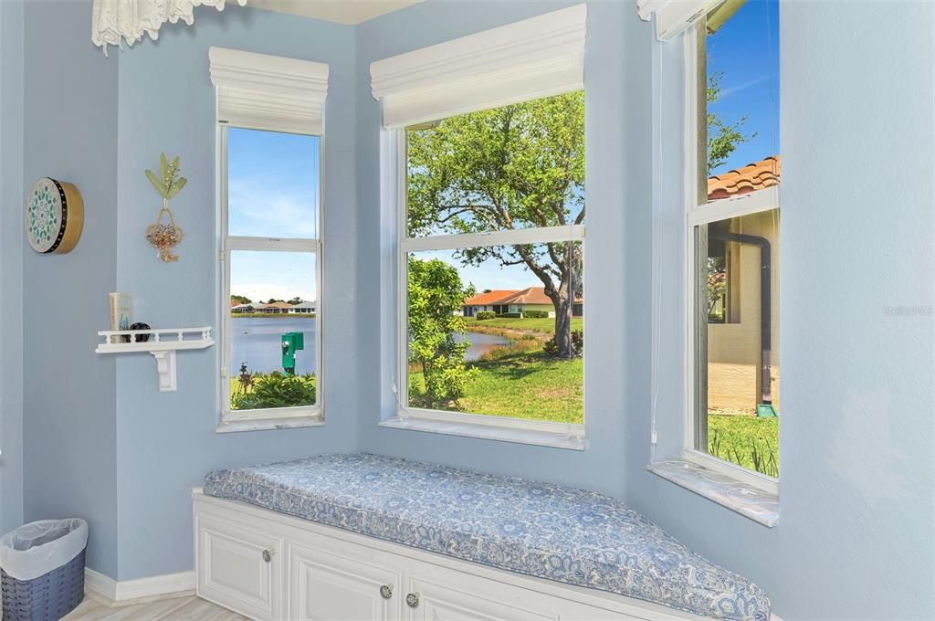 Под контрактом: $262,000 (2 спален, 2 ванн, 1385 Квадратных фут)