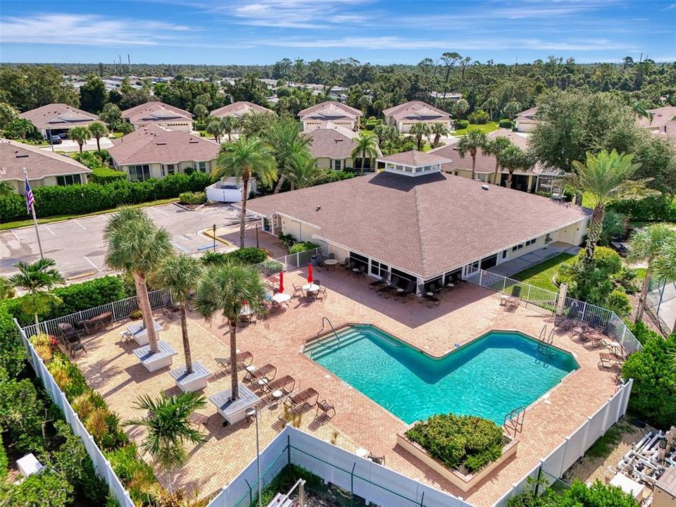 Под контрактом: $262,000 (2 спален, 2 ванн, 1385 Квадратных фут)