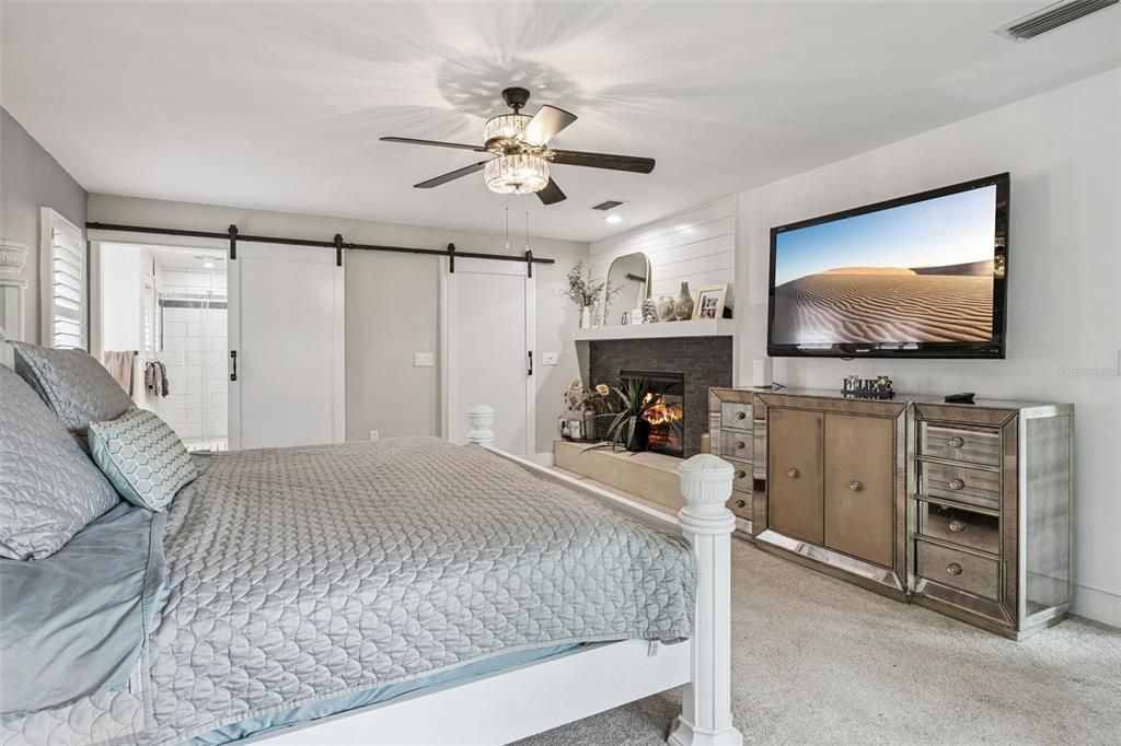 For Sale: $499,999 (3 beds, 2 baths, 2374 Square Feet)