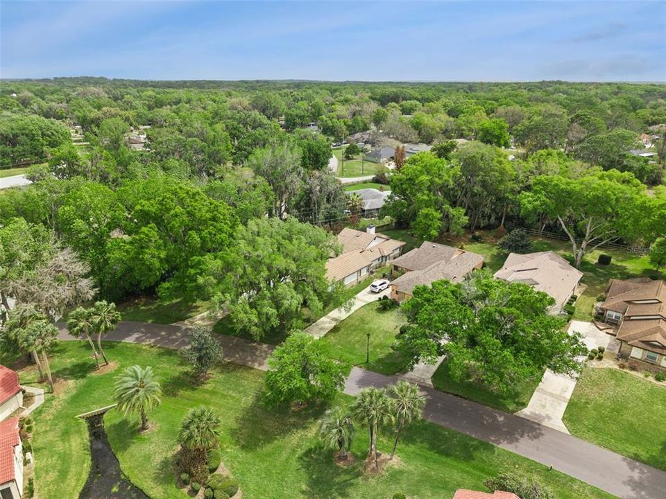 For Sale: $499,999 (3 beds, 2 baths, 2374 Square Feet)