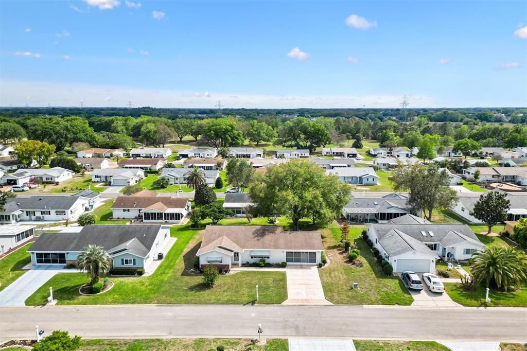Active With Contract: $179,000 (2 beds, 2 baths, 1356 Square Feet)