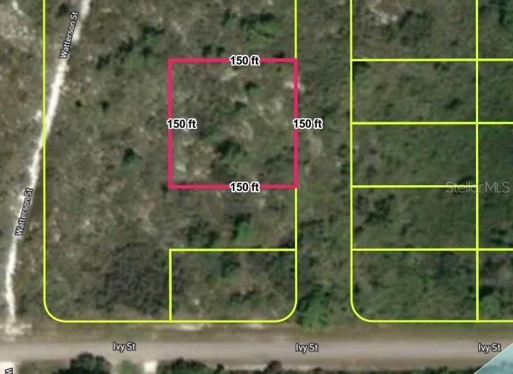 На продажу: $17,900 (0.52 acres)