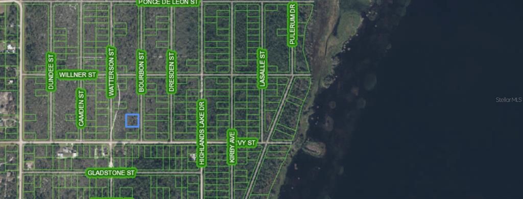 На продажу: $17,900 (0.52 acres)