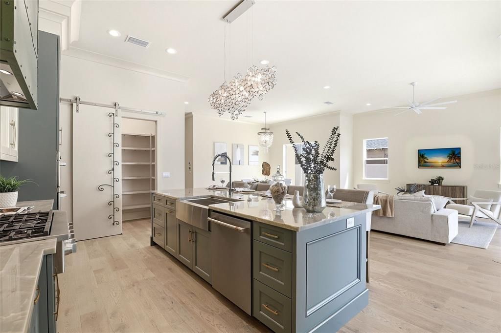 For Sale: $1,375,000 (5 beds, 4 baths, 3246 Square Feet)