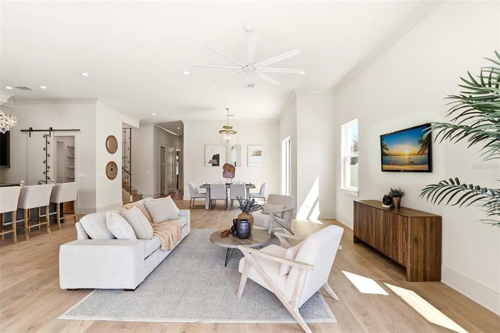For Sale: $1,375,000 (5 beds, 4 baths, 3246 Square Feet)