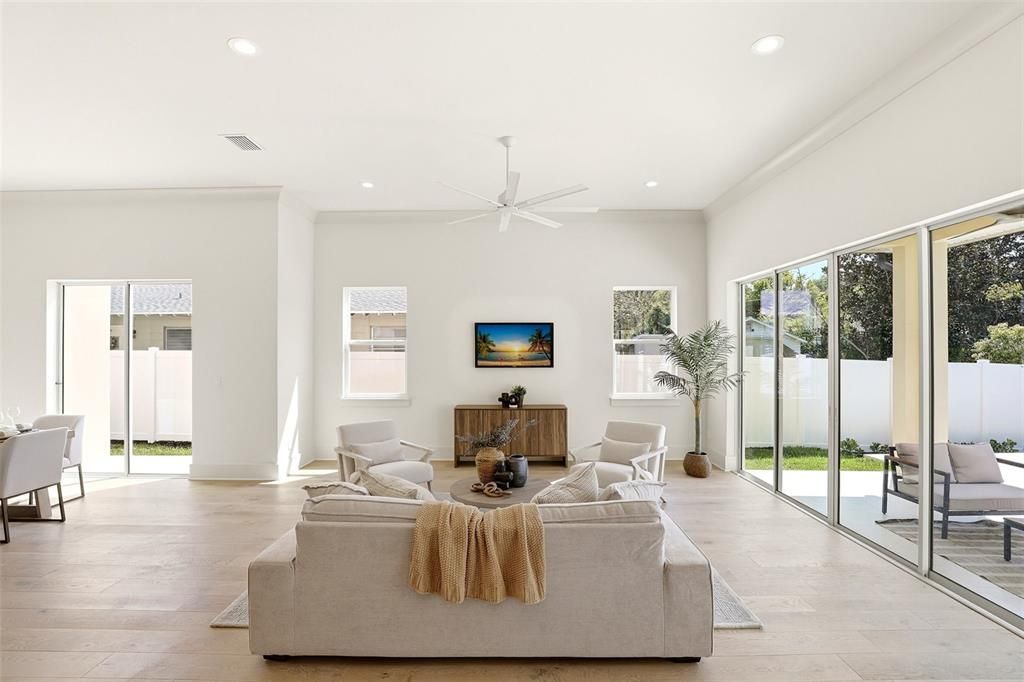For Sale: $1,375,000 (5 beds, 4 baths, 3246 Square Feet)