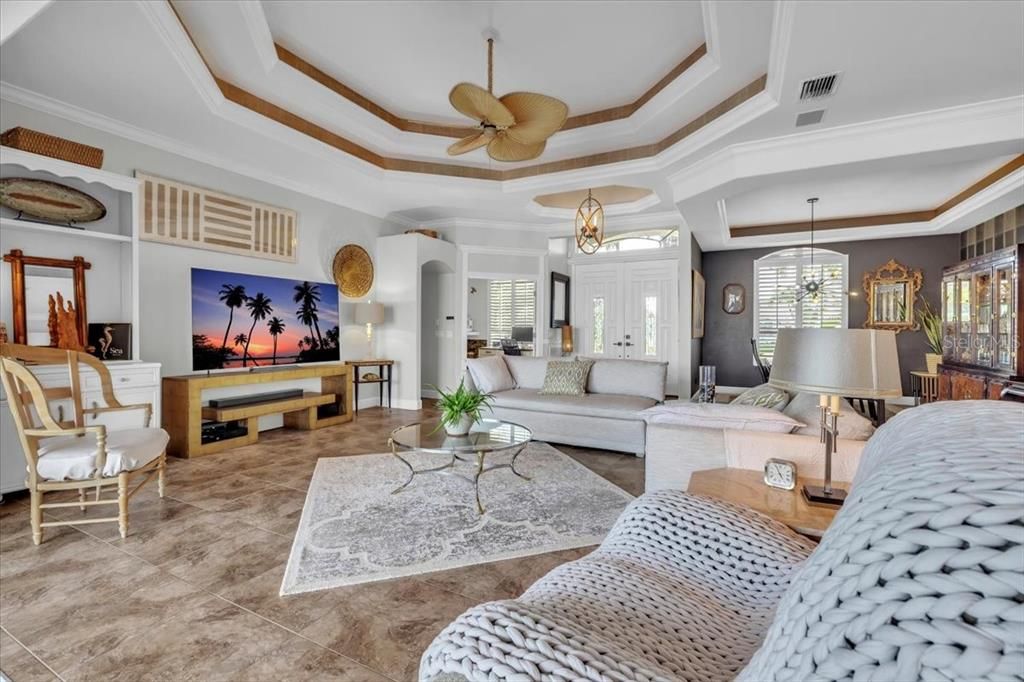 Activo con contrato: $840,950 (3 camas, 2 baños, 2338 Pies cuadrados)
