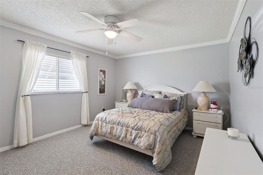 En Venta: $216,000 (2 camas, 2 baños, 1446 Pies cuadrados)