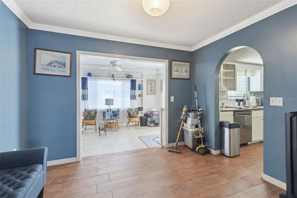 En Venta: $216,000 (2 camas, 2 baños, 1446 Pies cuadrados)